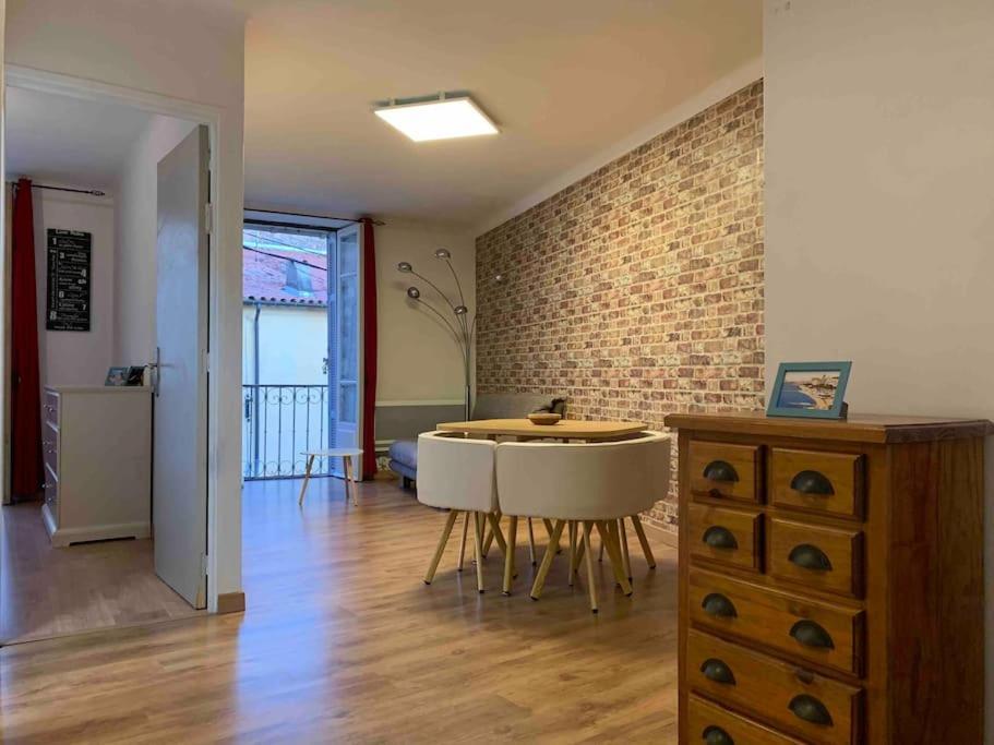 • Village Historique • Superbe T3 • 50m2 •
